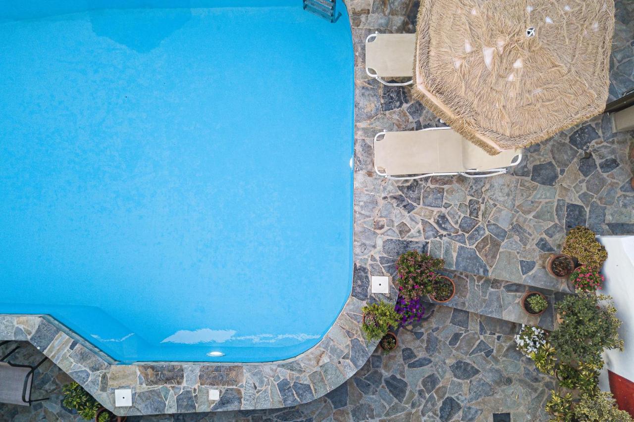 Kasteli Studios & Apartments Pánormos Екстериор снимка