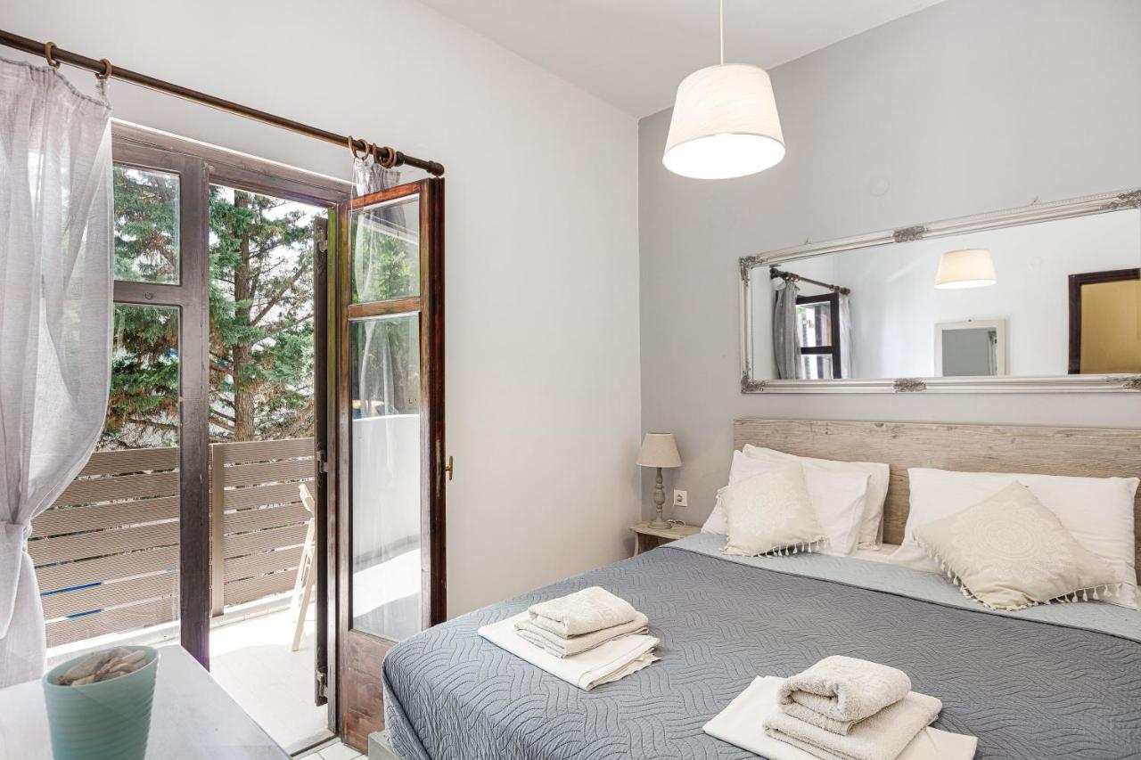 Kasteli Studios & Apartments Pánormos Екстериор снимка