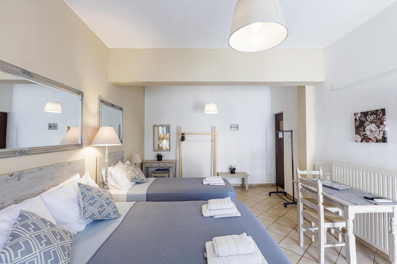 Kasteli Studios & Apartments Pánormos Екстериор снимка
