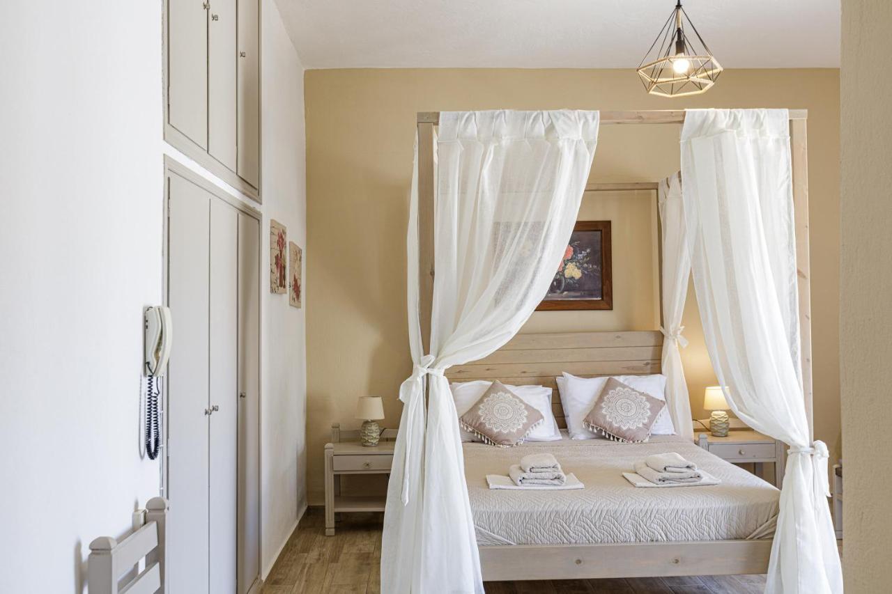 Kasteli Studios & Apartments Pánormos Екстериор снимка