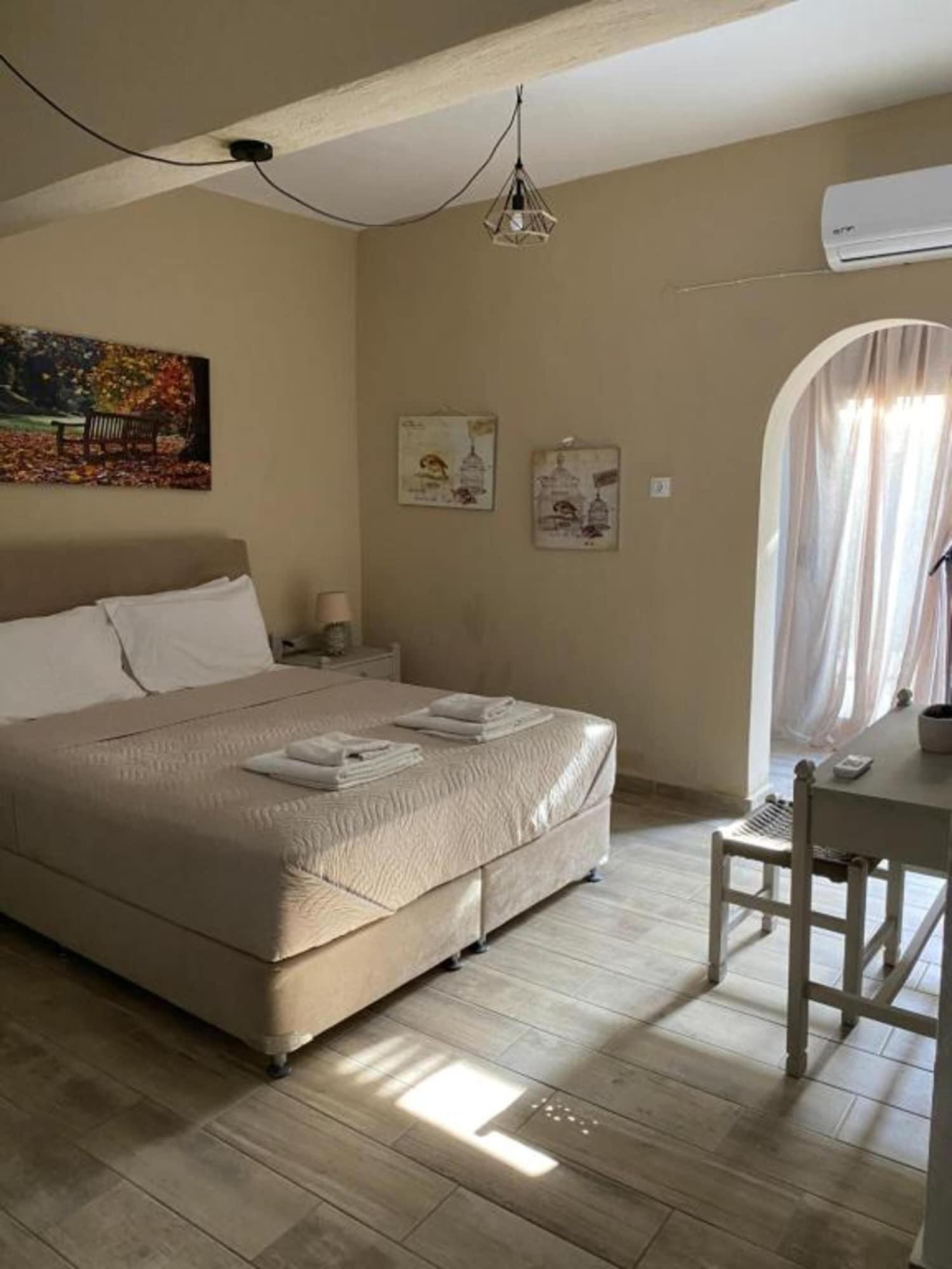 Kasteli Studios & Apartments Pánormos Екстериор снимка