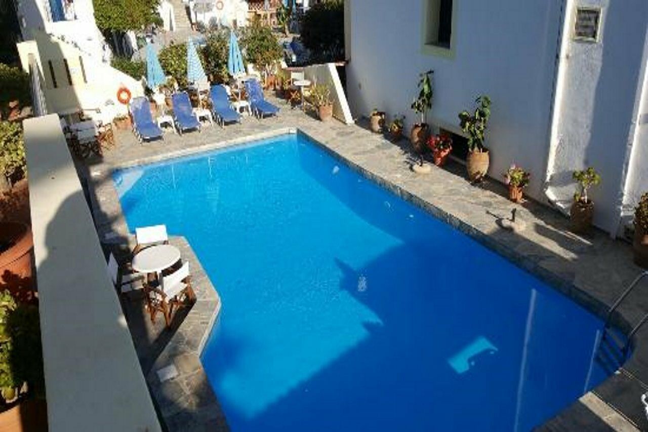Kasteli Studios & Apartments Pánormos Екстериор снимка
